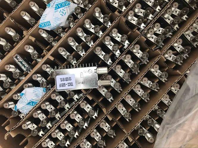 專業(yè)從事電子元器件回收與銷售,長期高價收購廠家個人積壓庫存電子料